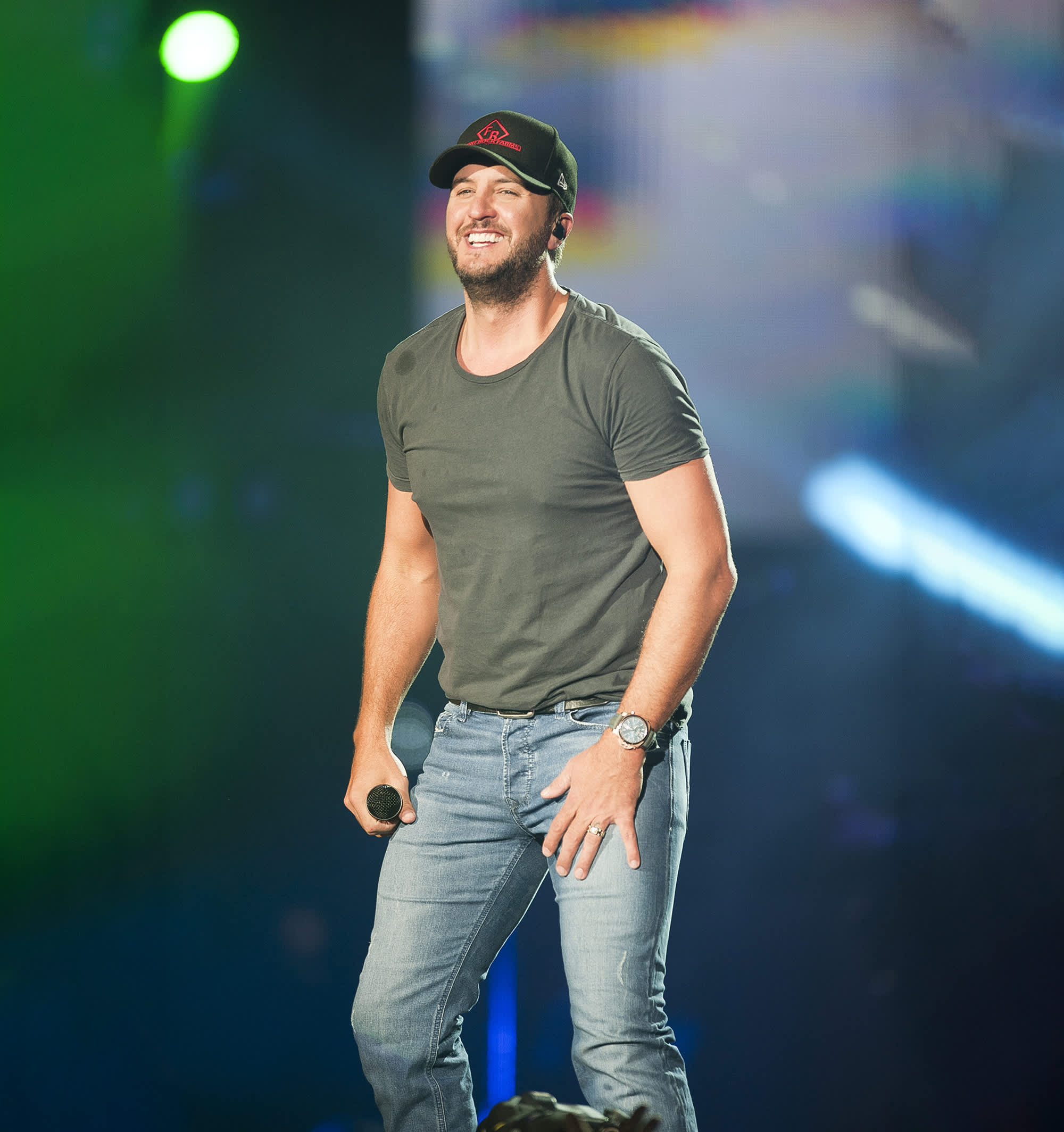 Luke Bryan Tickets Karten Fur Alle Konzerte Bei Stubhub Deutschland Erhaltlich We dedicate this luke bryan wallpaper 2020 application to all fans around the world to get closer to his idol.
