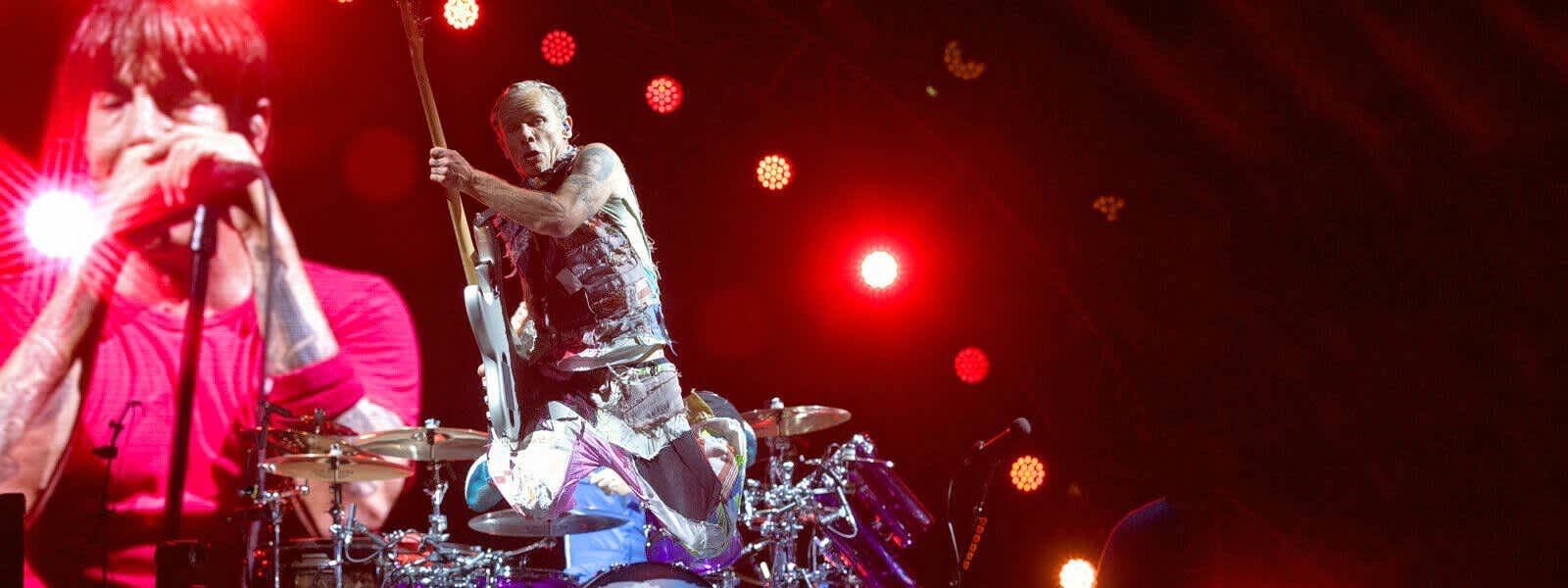 Red Hot Chili Peppers Tickets Red Hot Chili Peppers Concert Tickets And Tour Dates Stubhub