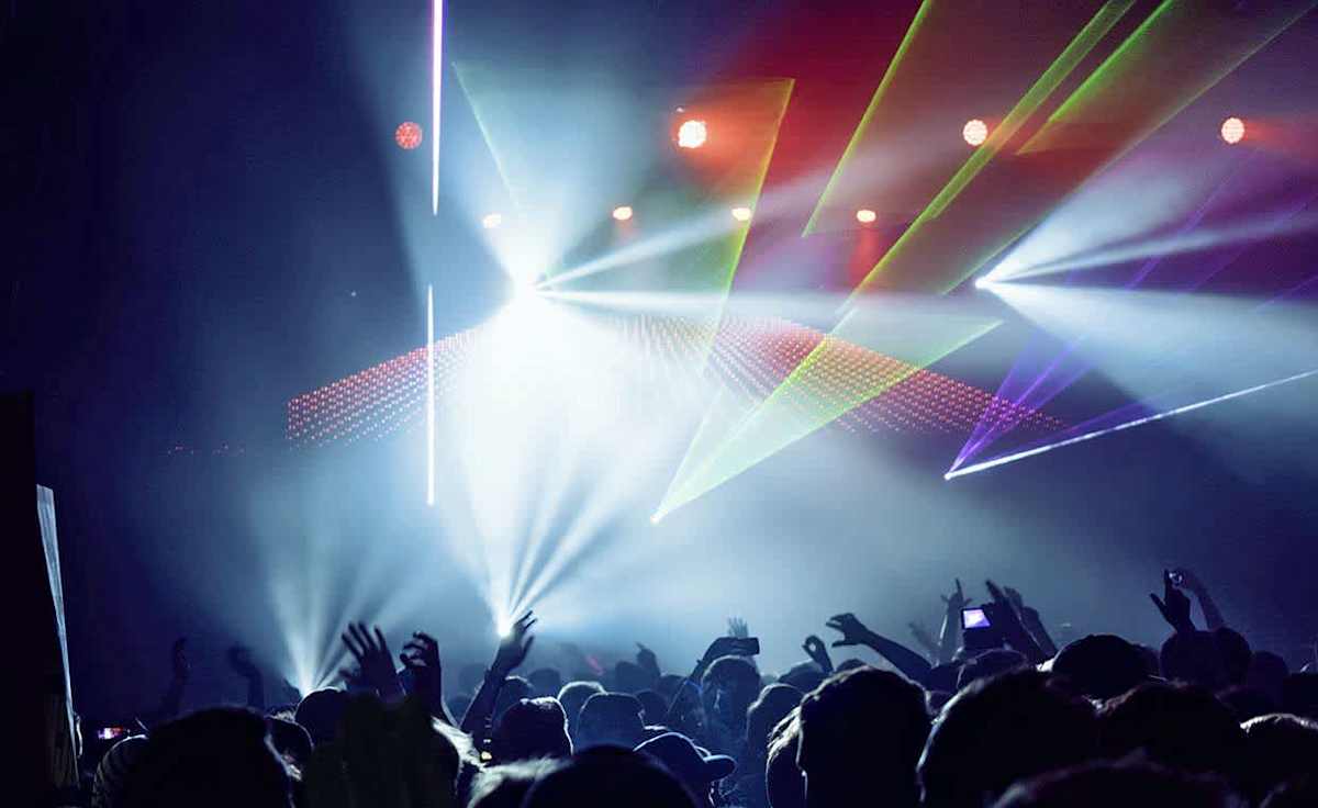 How to Actually Score Billboard Music Awards Tickets Without Overpaying