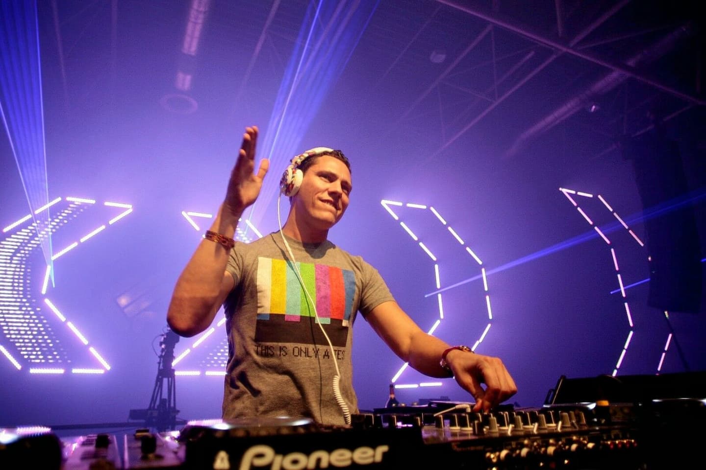 tiesto tour schedule