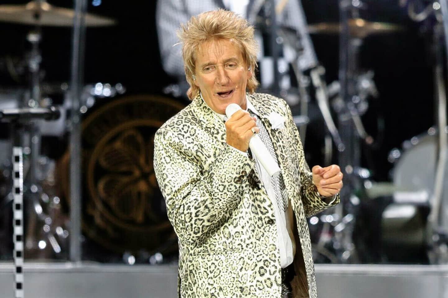 rod stewart tour today