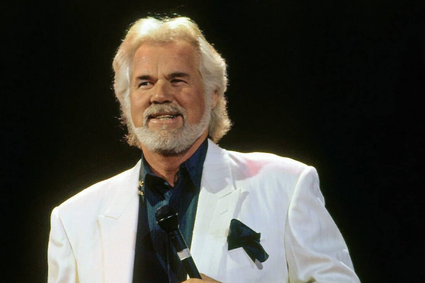 Kenny Rogers Tickets Kenny Rogers Tour 2023 and Concert Tickets viagogo