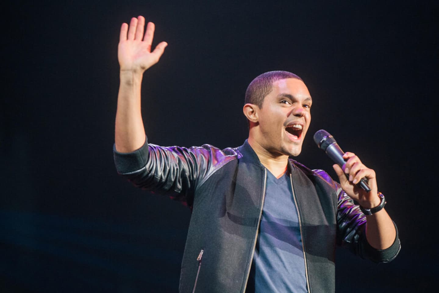 Trevor Noah Tickets Karten für Trevor Noah Tour 2024 viagogo