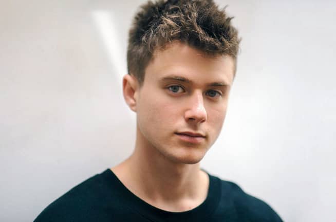 Alec Benjamin: The (Un)Commentary Tour with Special Guest Claire Rosinkranz Tickets