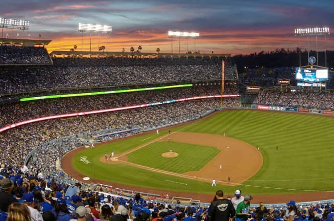 San Francisco Giants at Los Angeles Dodgers Tickets (Fireworks Night)
