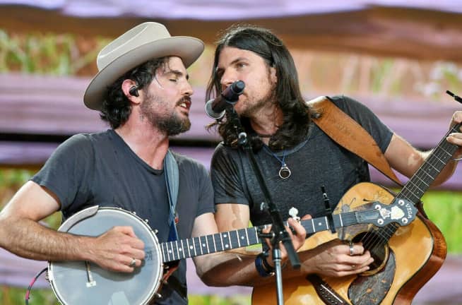 The Avett Brothers with Robert Earl Keen Tickets (Rescheduled from August 11, 2020 and August 12, 2021))