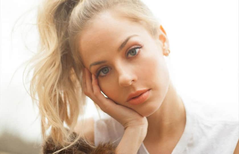 MacKenzie Porter Tickets - MacKenzie Porter Concert ...
