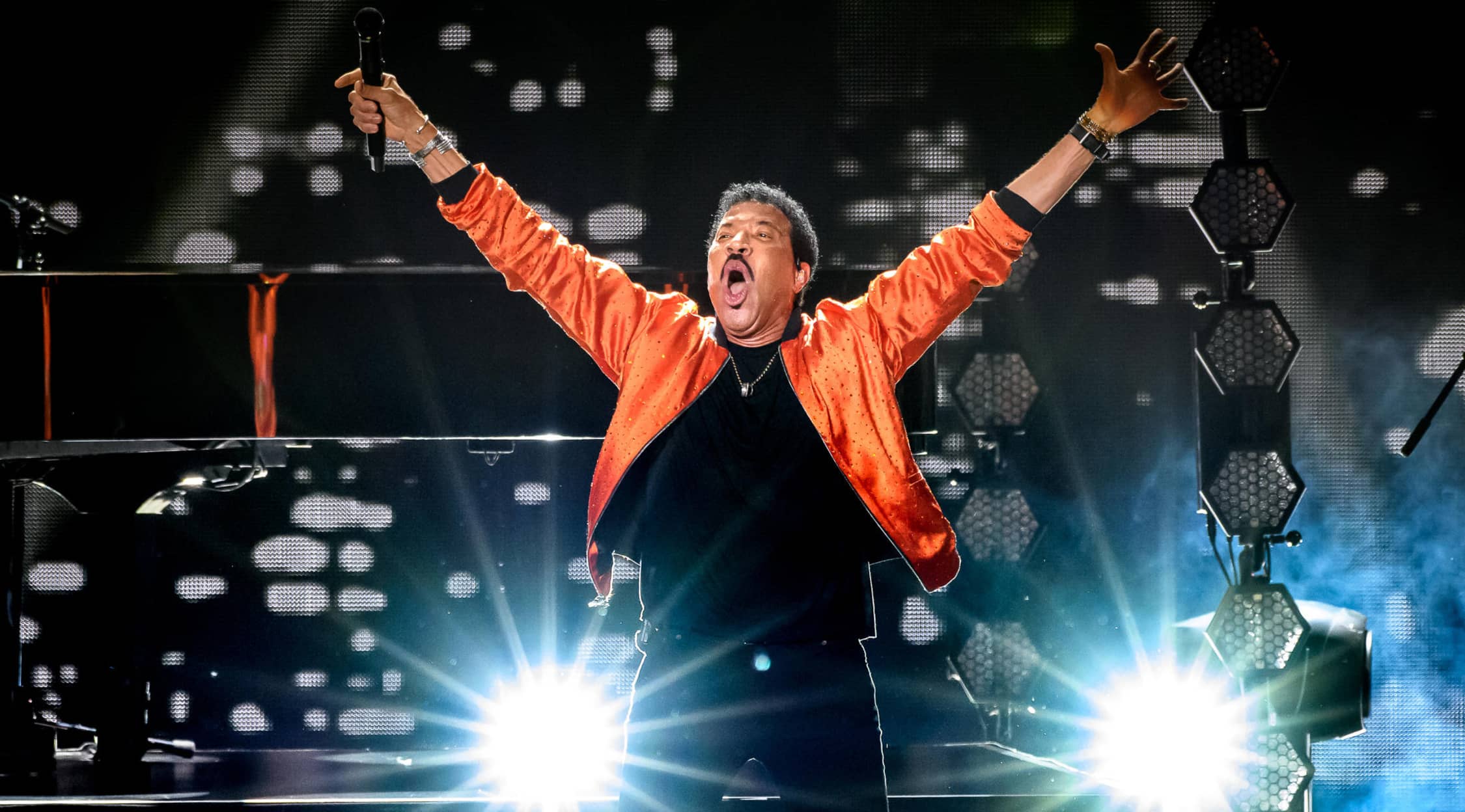 Lionel Richie Tickets Lionel Richie Concert Tickets and Tour Dates