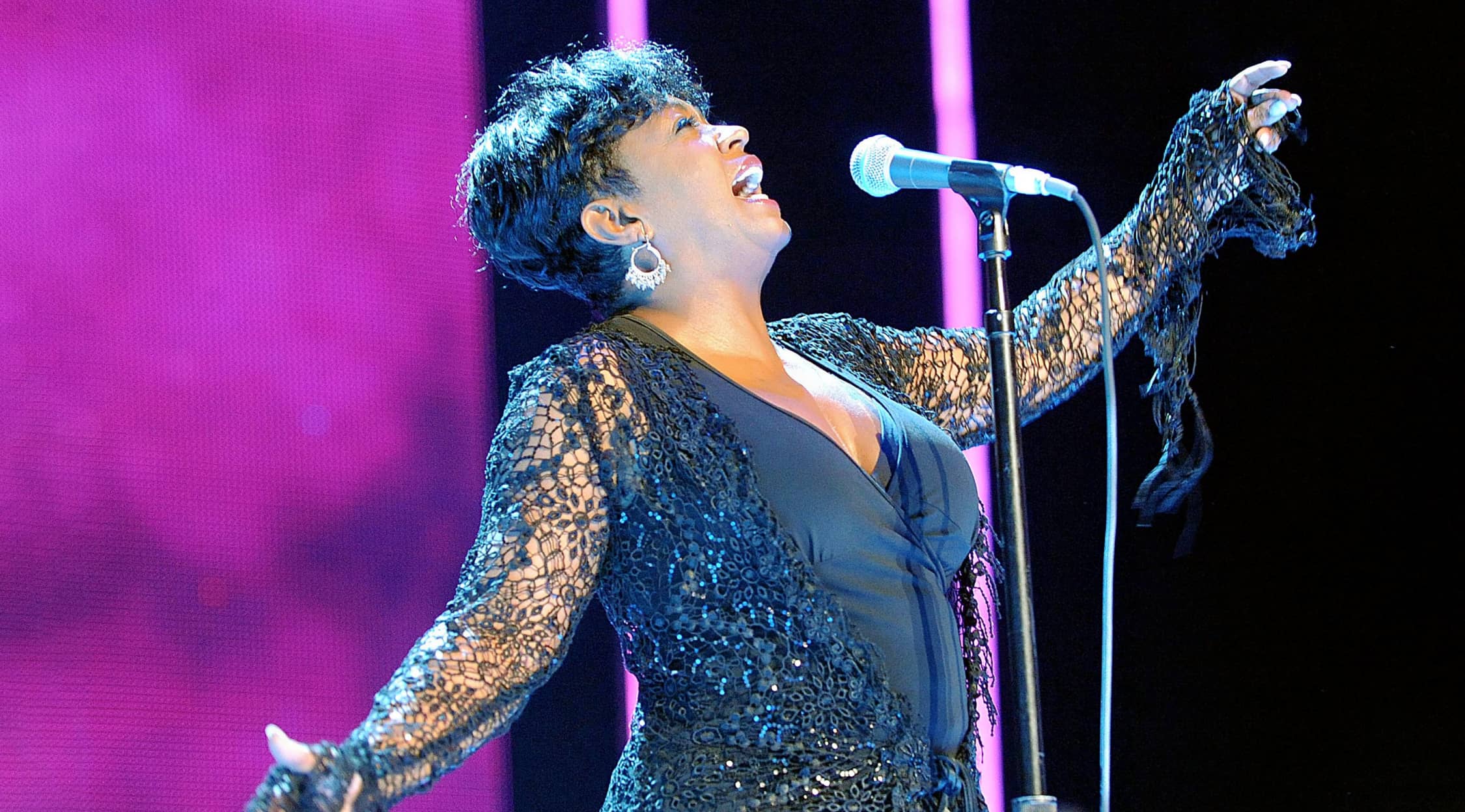 Anita Baker Farewell Tour Schedule 2022