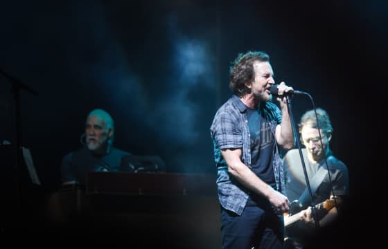 Pearl Jam Tickets - Pearl Jam Concert Tickets and Tour ... The first leg of the tour consisted of thirteen shows in europe, including a headling appearance at the isle of wight festival.