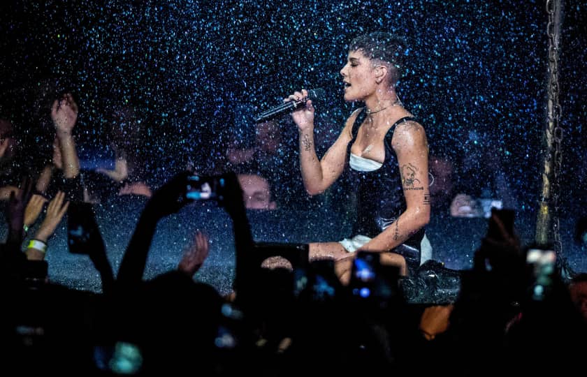 Halsey Tickets Halsey Tour Dates 2025 and Concert Tickets viagogo