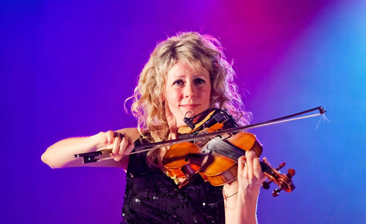 Natalie MacMaster