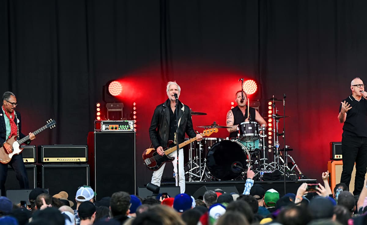 Bad Religion