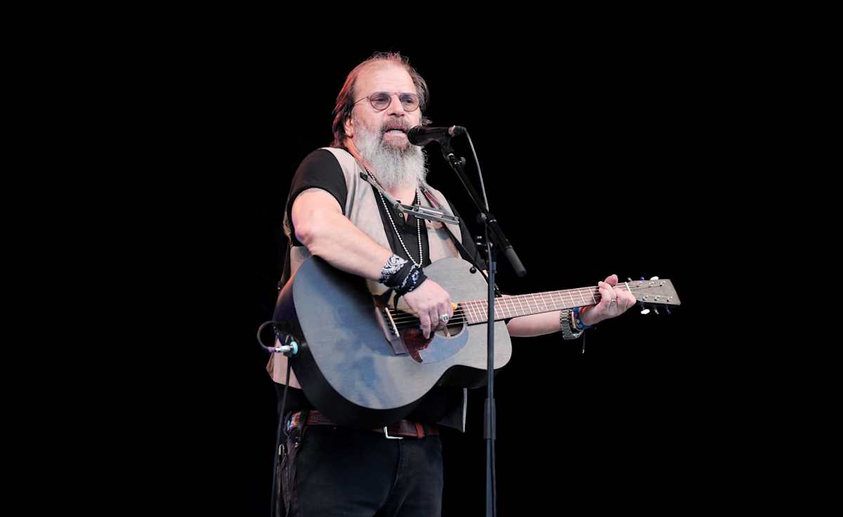 Steve Earle