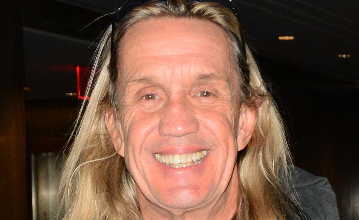 Nicko McBrain
