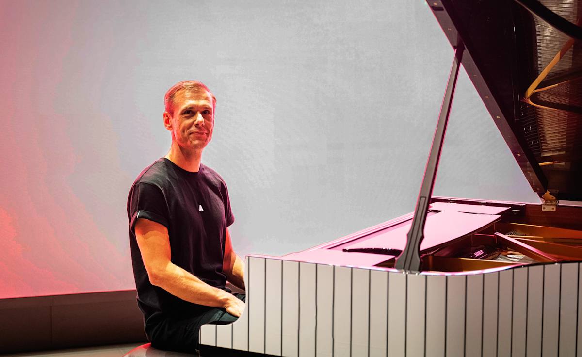 Armin Van Buuren