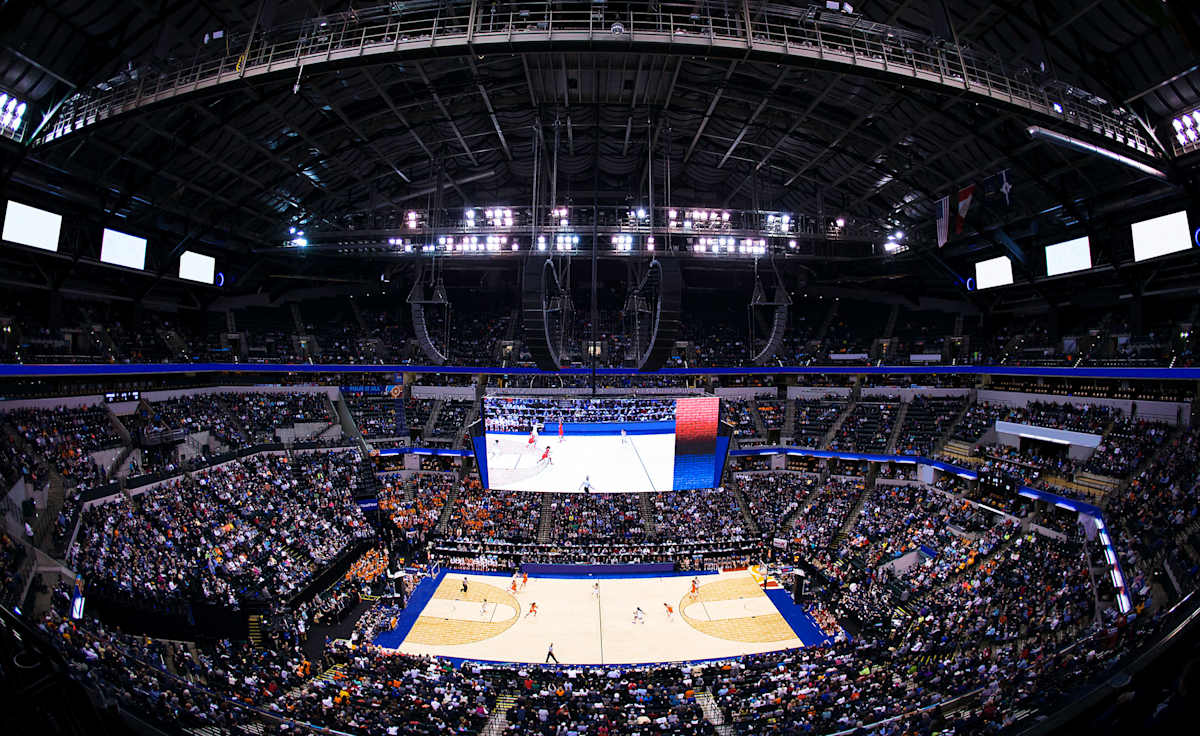D1 Women's Basketball Tournament - National Semifinals & Championship