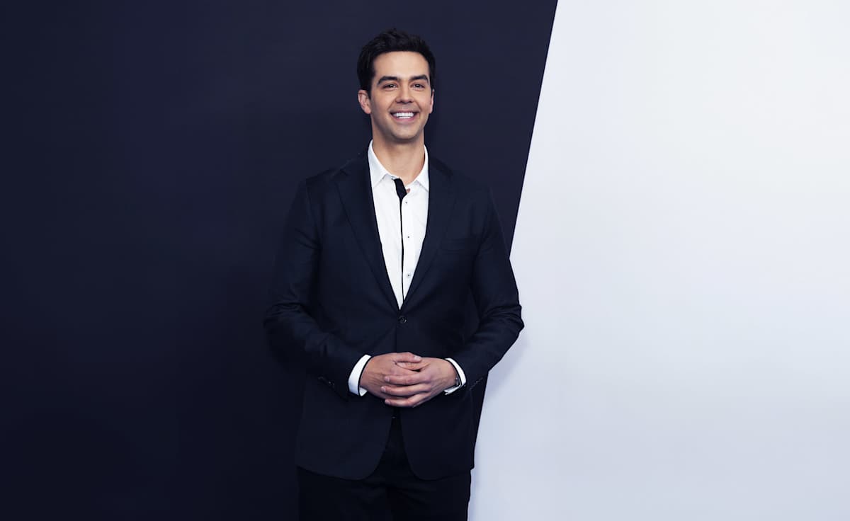 Michael Carbonaro