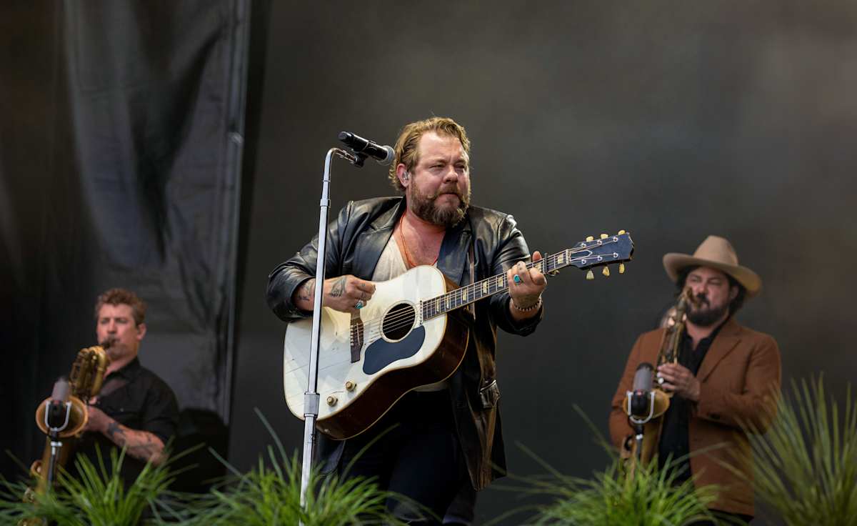 Nathaniel Rateliff & The Night Sweats