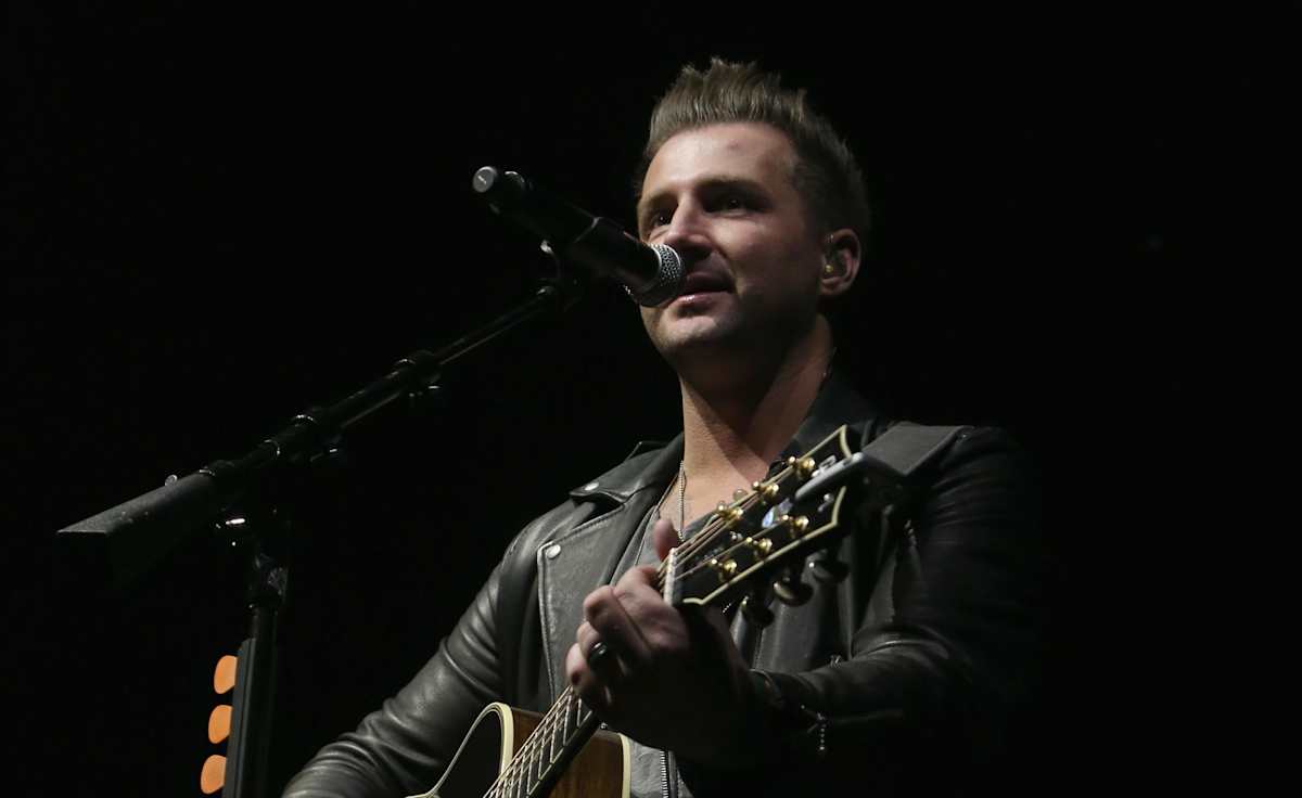 Secondhand Serenade