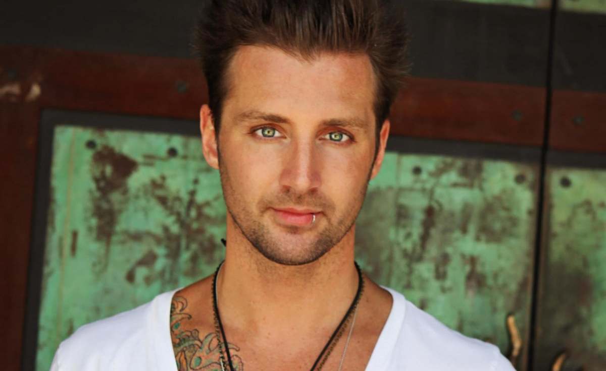 Secondhand Serenade