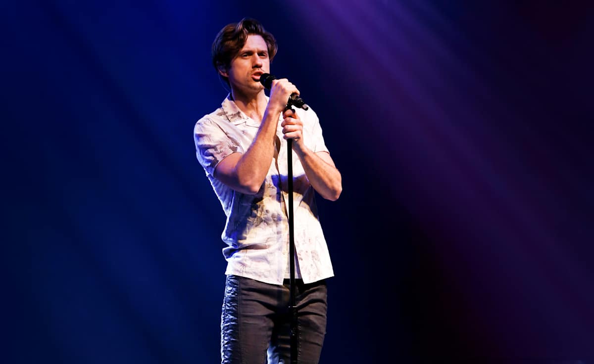 Aaron Tveit