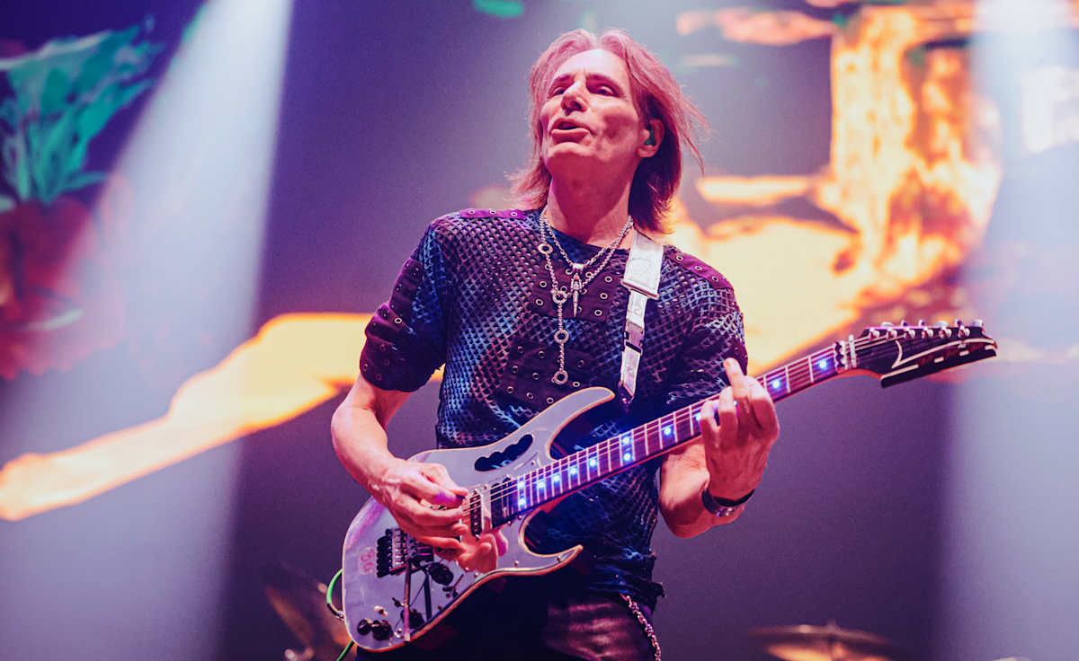 Steve Vai