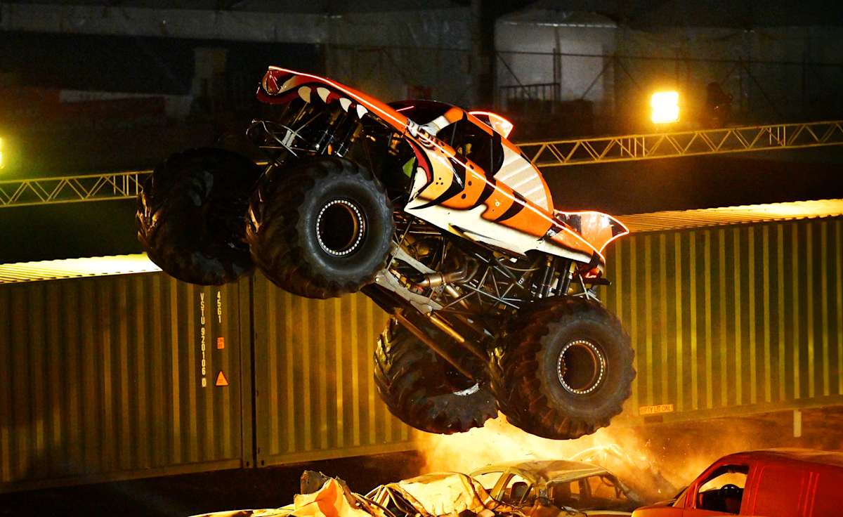 Monster Trucks Nitro
