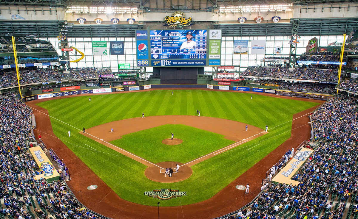 Milwaukee Brewers