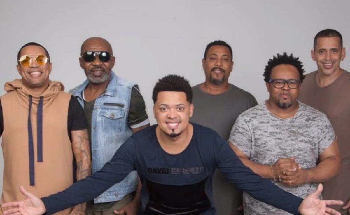 Grupo Revelação