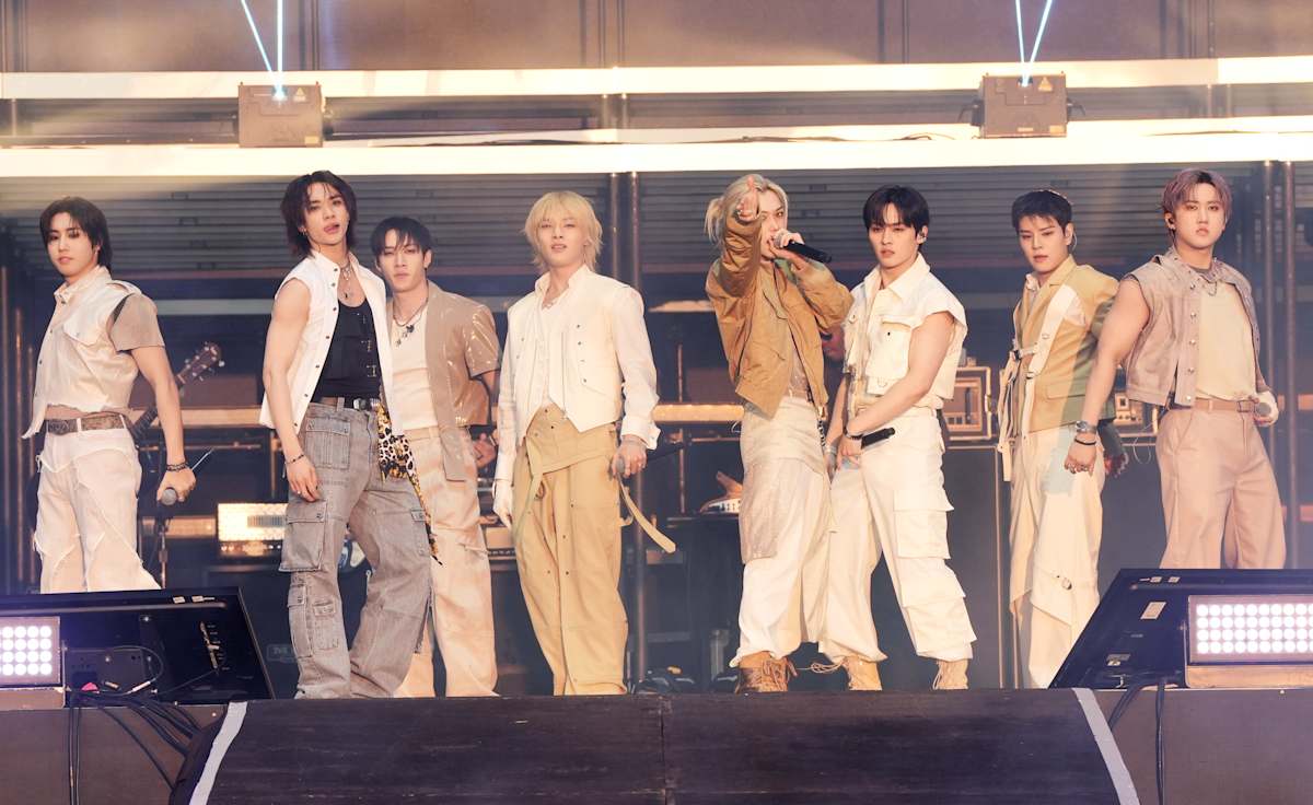 Stray Kids