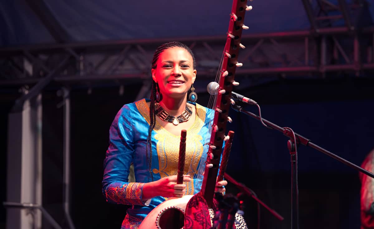 Sona Jobarteh