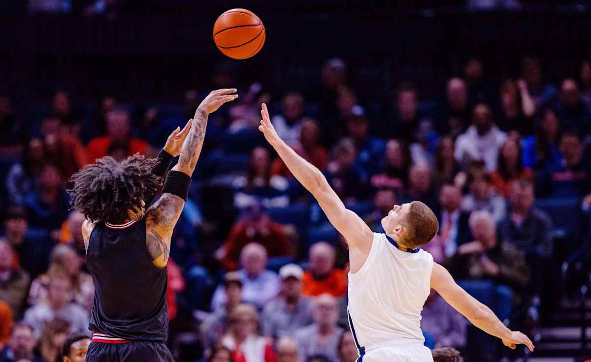 Louisville Cardinals Basketball
