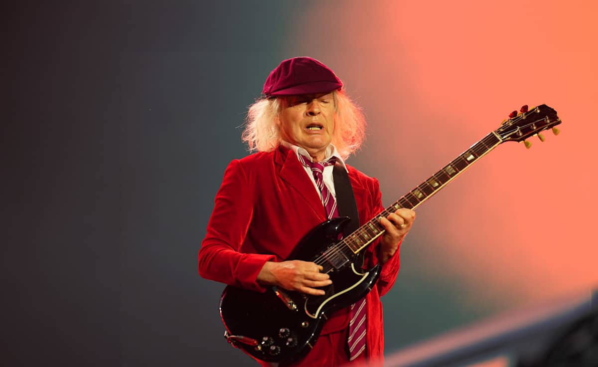 AC/DC