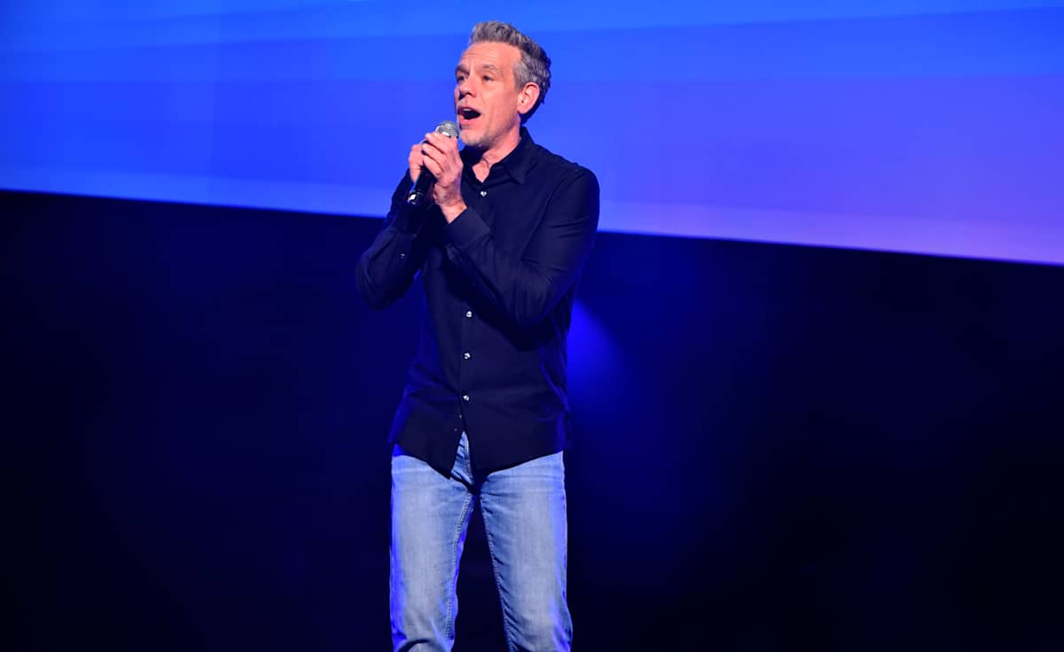 Adam Pascal