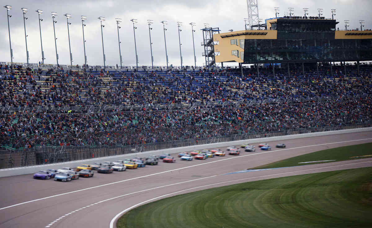 AdventHealth 400