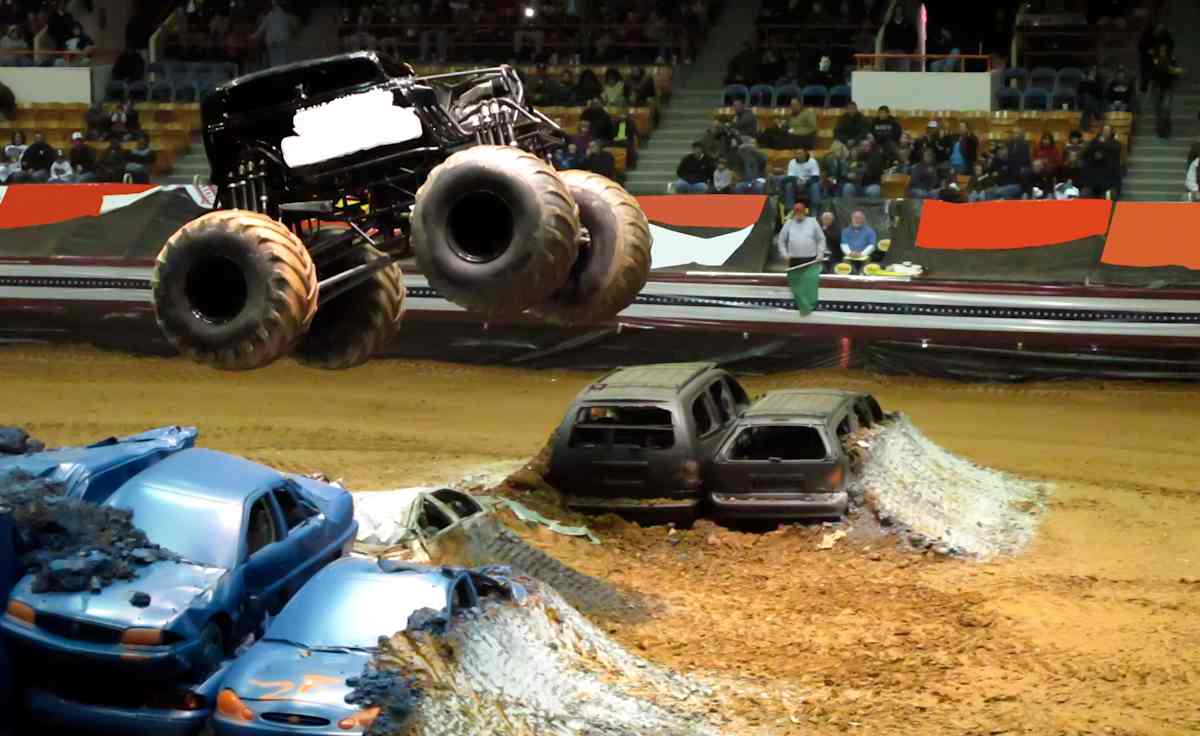 Monster Truck Nitro Tour