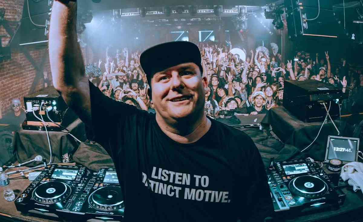 Distinct Motive Tickets