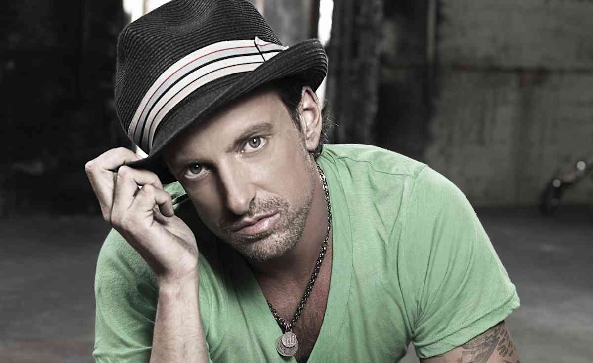 Daniel Powter