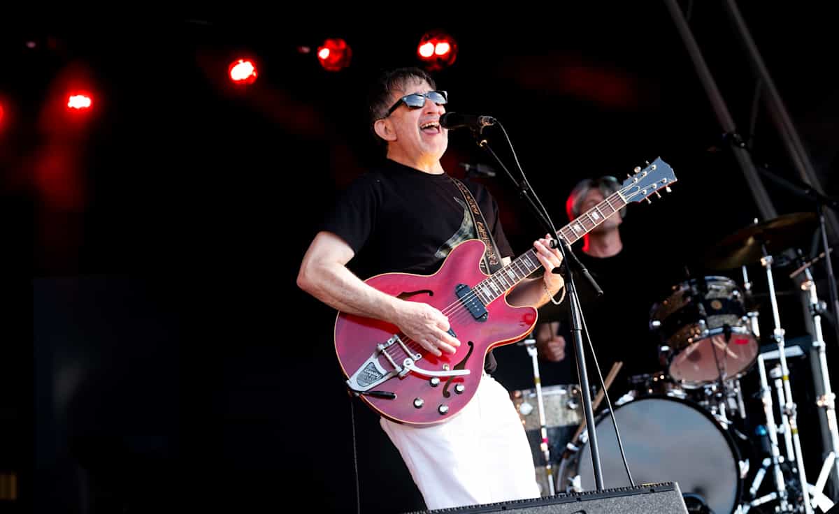 The Lightning Seeds