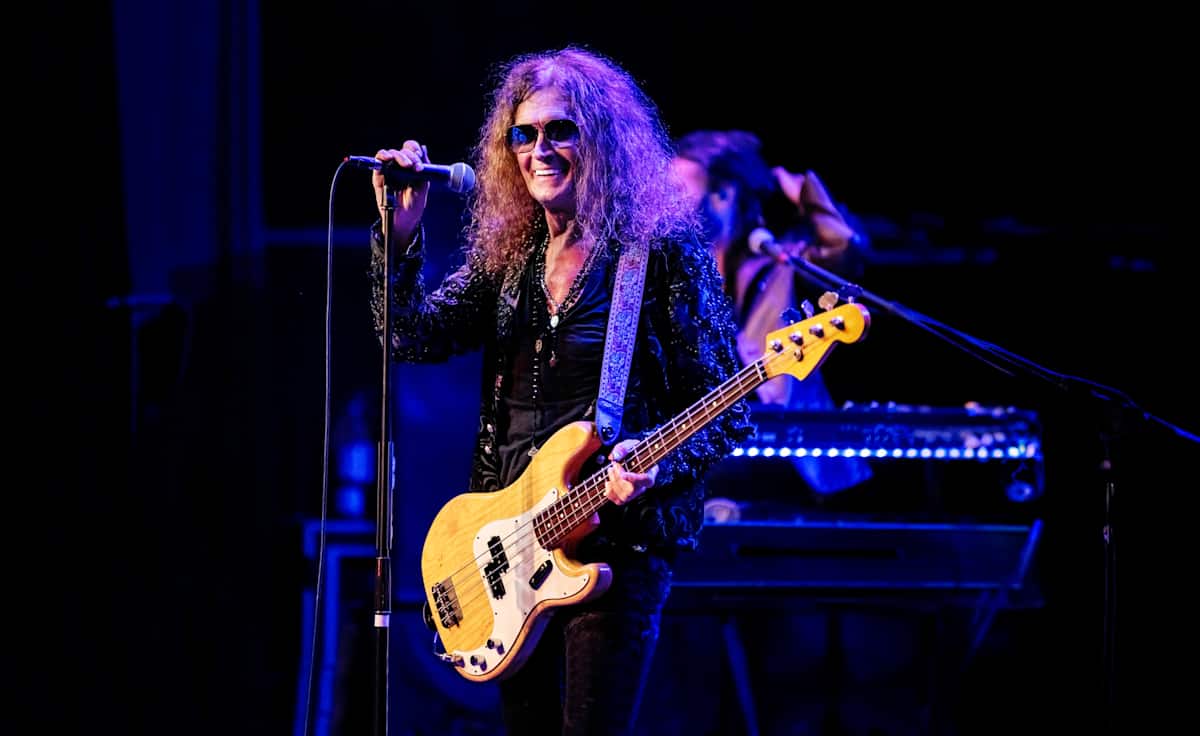 Glenn Hughes