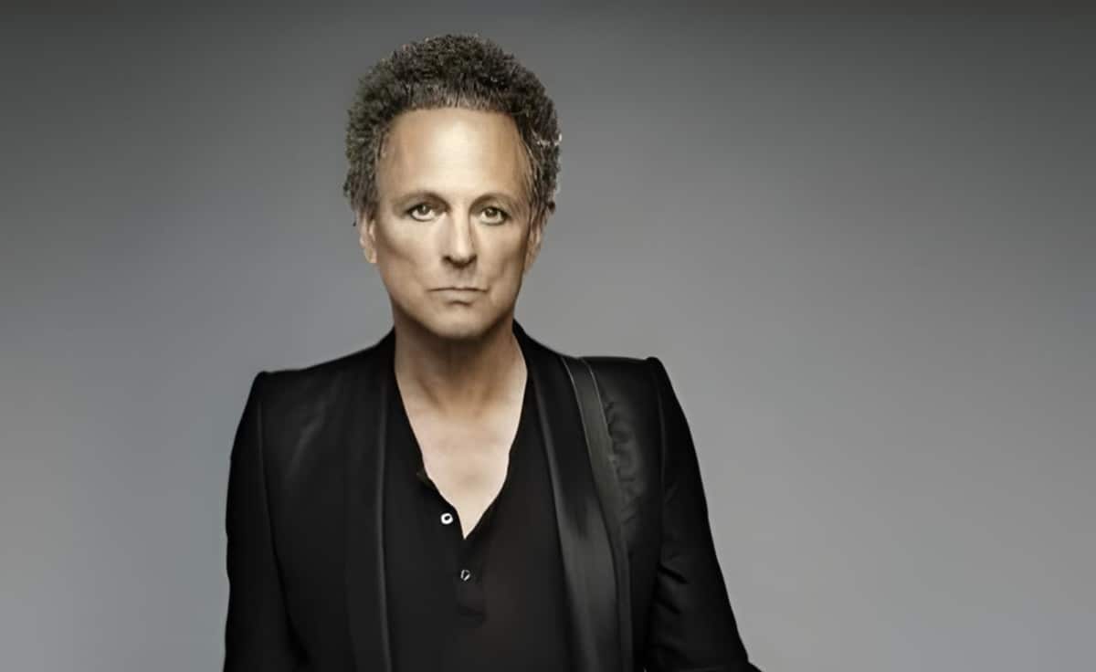 Lindsey Buckingham