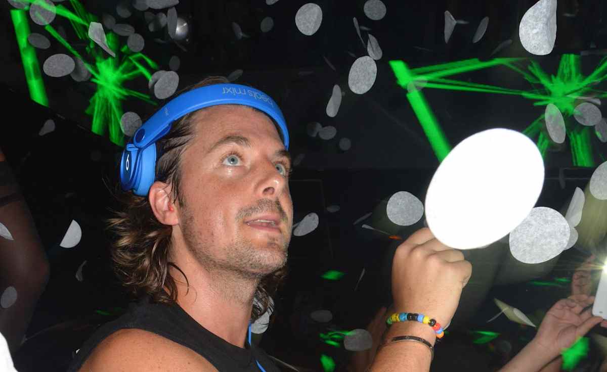 Axwell