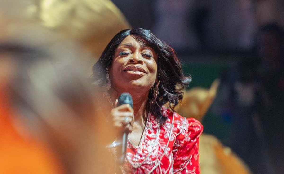 Sinach