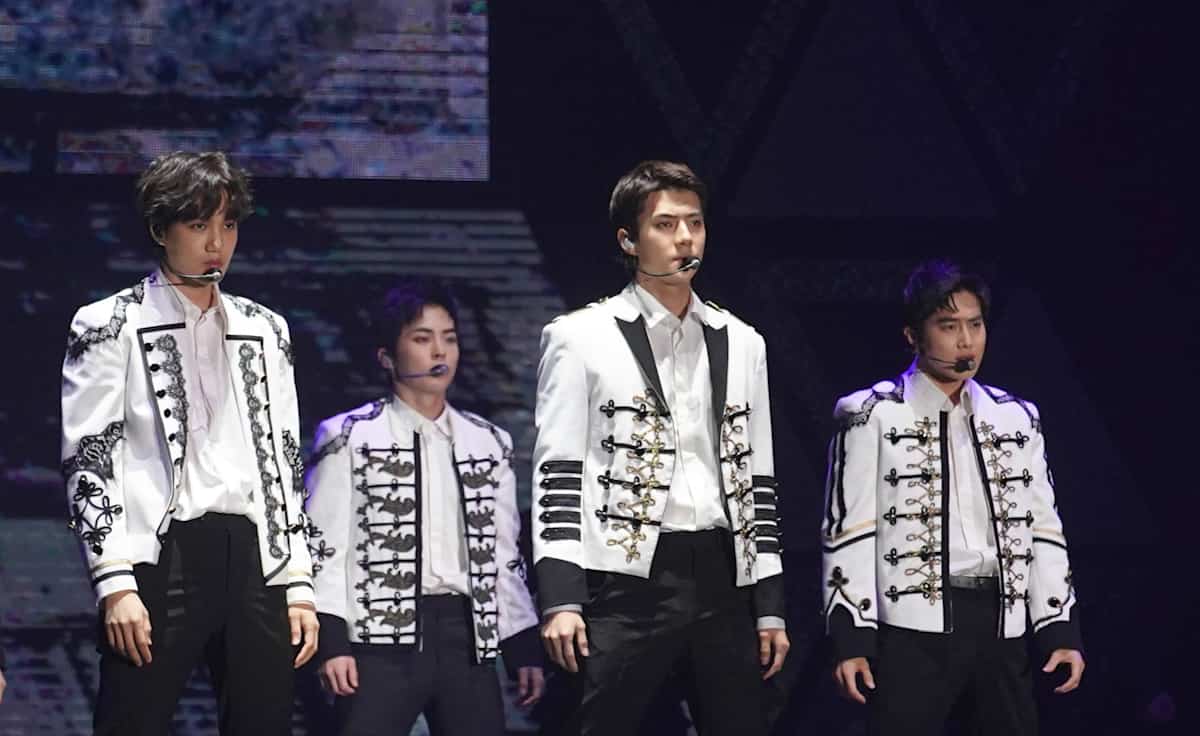 EXO