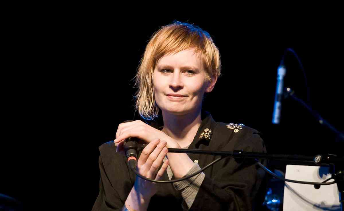 Jenny Hval