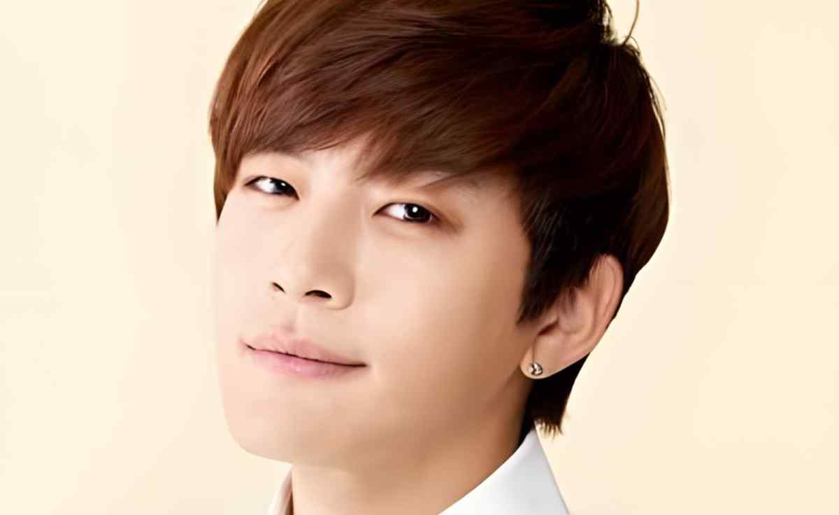 SE7EN