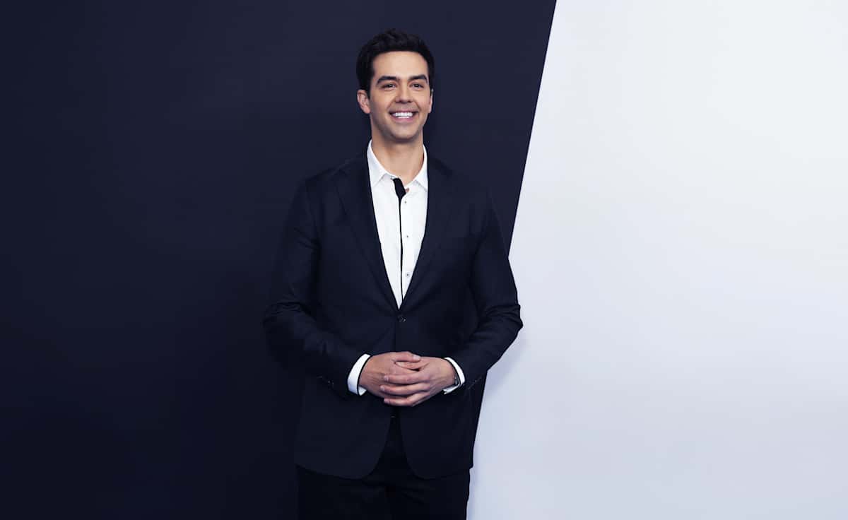 Michael Carbonaro
