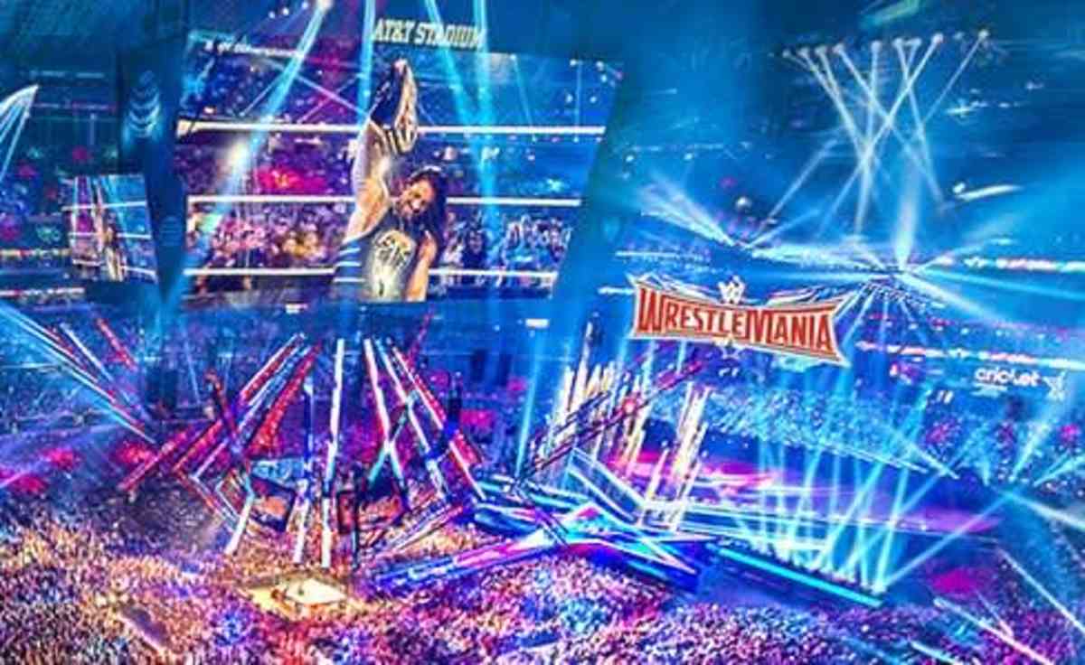 WWE Live Holiday