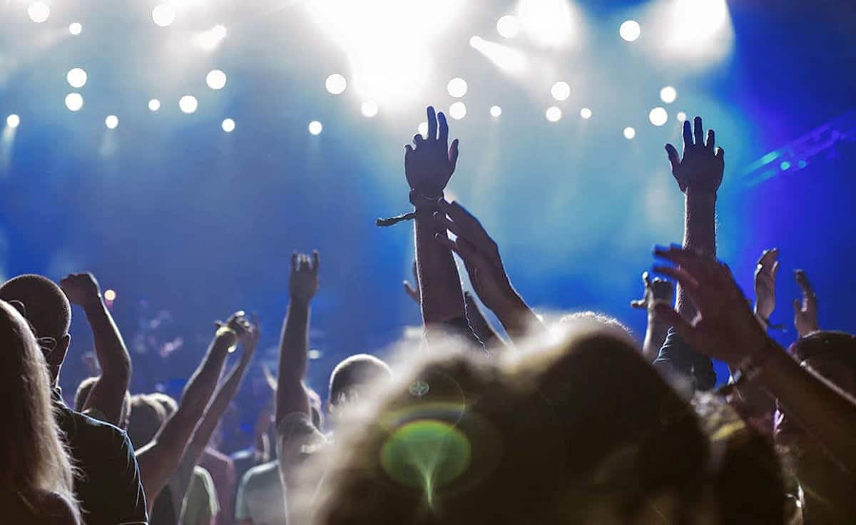 Avail Hollywood Tickets Houston 2025 Concert Dates StubHub